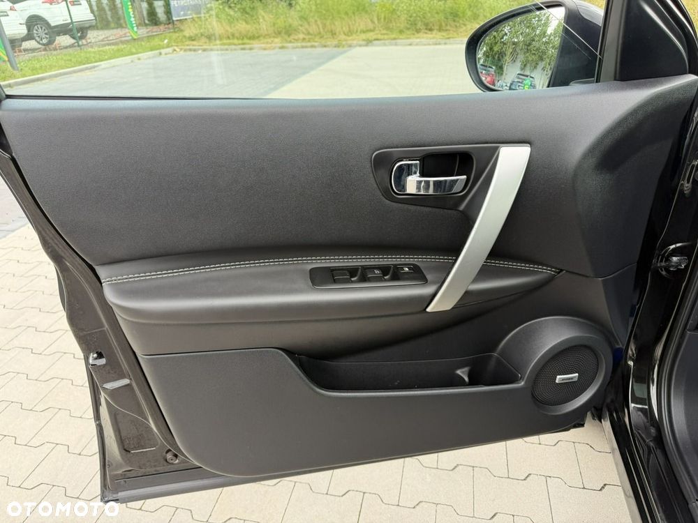 Nissan Qashqai - 15