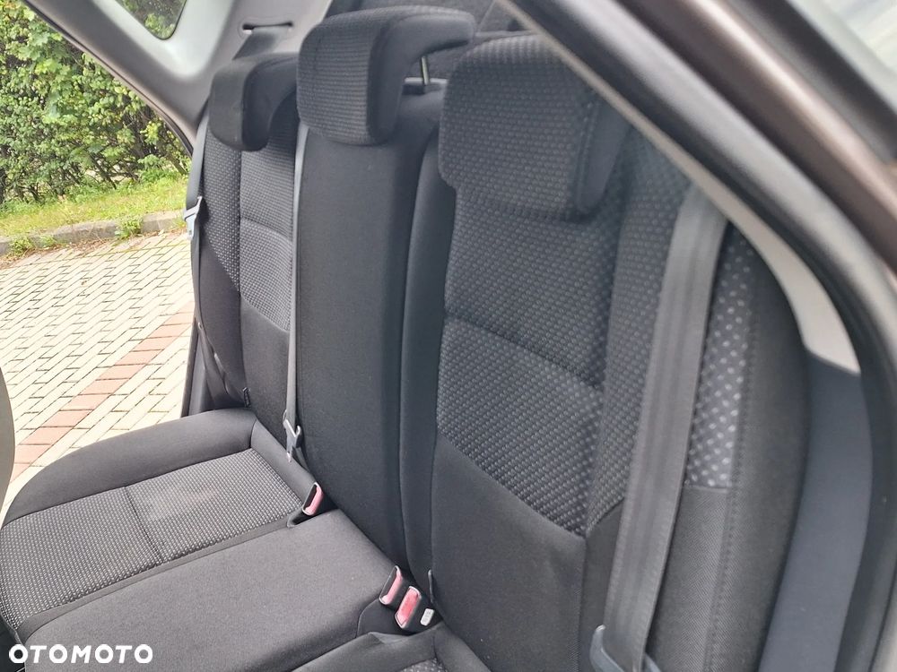 Hyundai i30 1.4 Edition Plus - 28