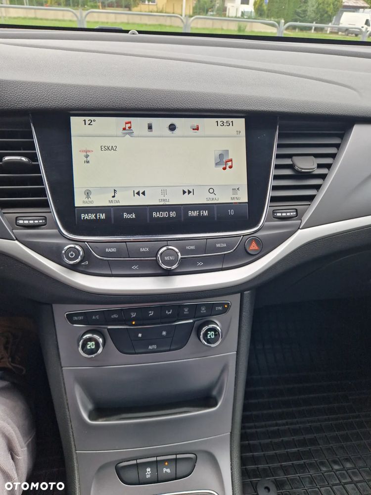 Opel Astra V 1.4 T Enjoy S&S - 24
