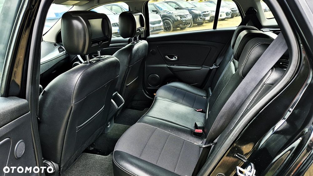 Renault Megane TCe 180 GT - 30