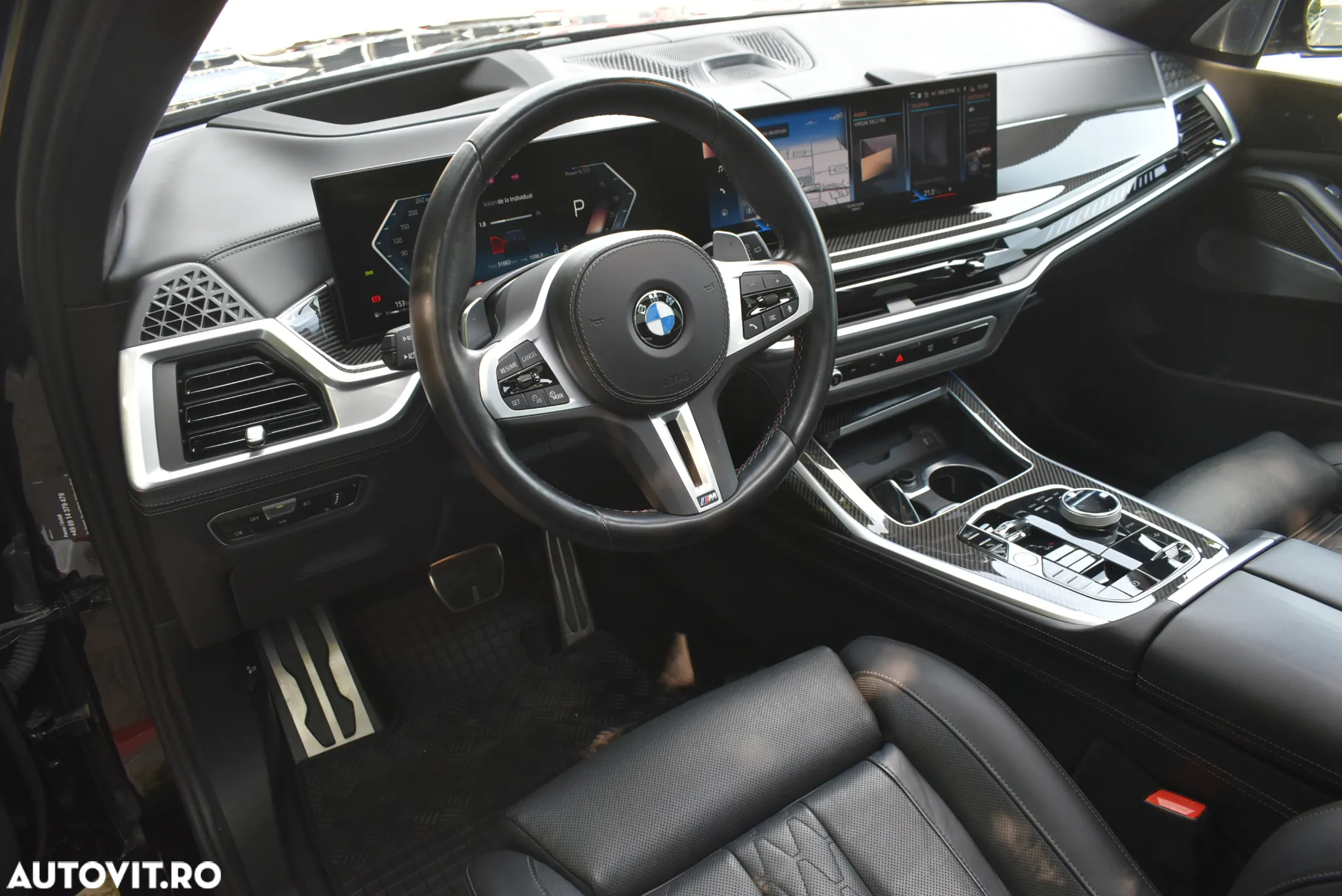 BMW X7 M60i xDrive AT MHEV - 15
