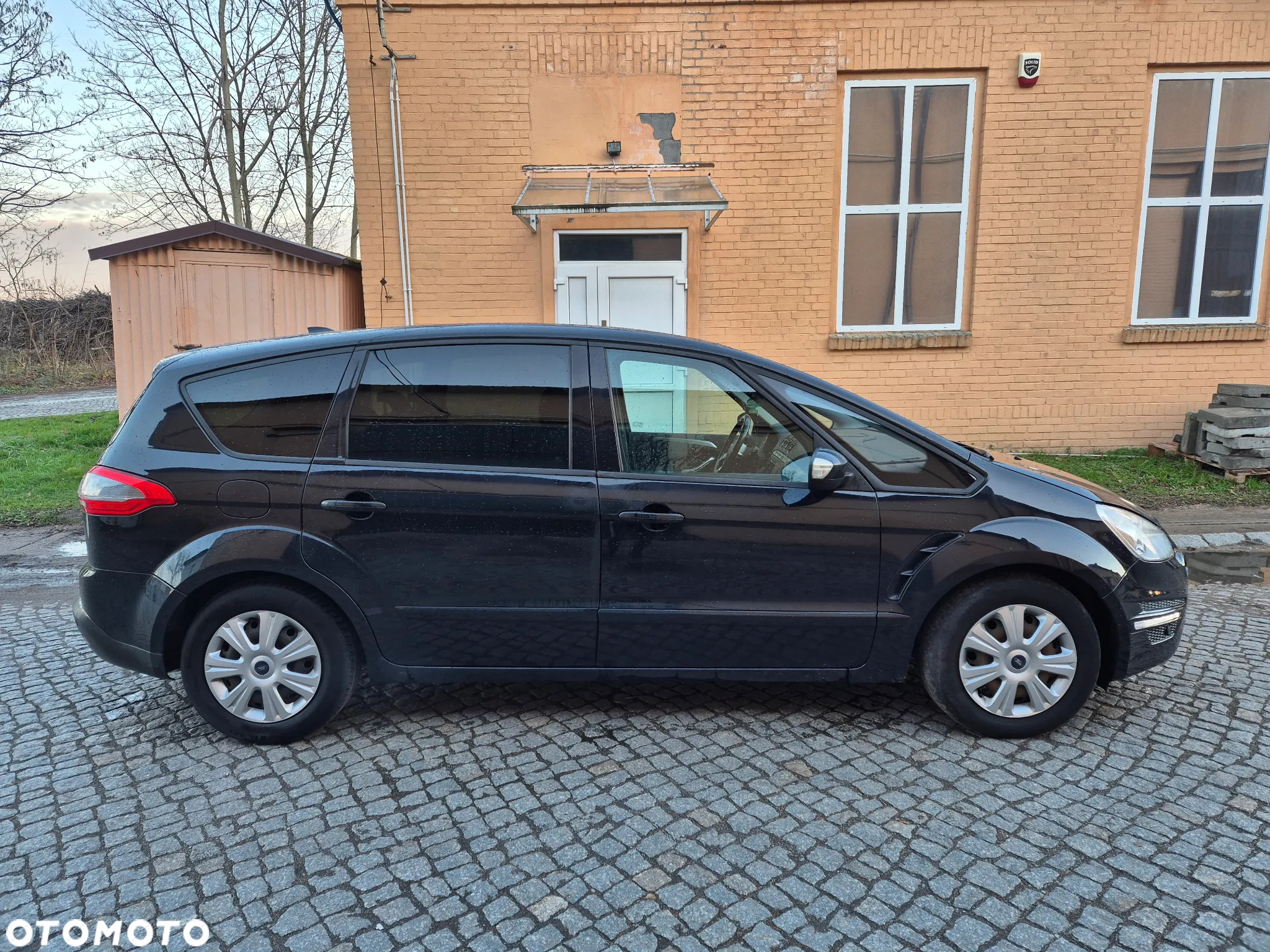 Ford S-Max - 8