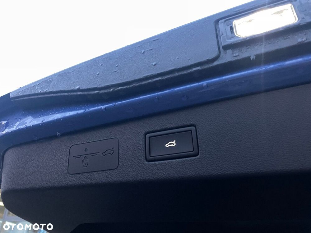 Volkswagen T-Roc 1.5 TSI R-Line DSG - 26