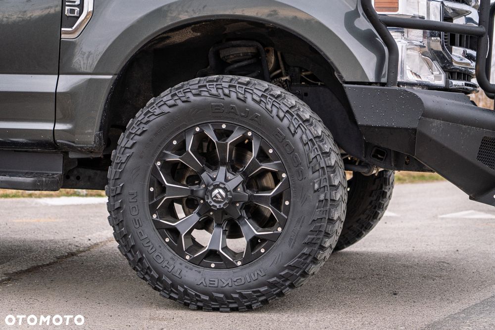 Ford F250 - 24