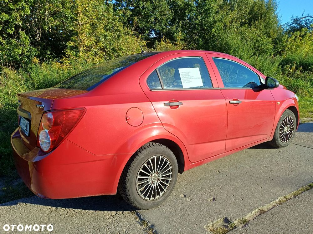 Chevrolet Aveo - 3