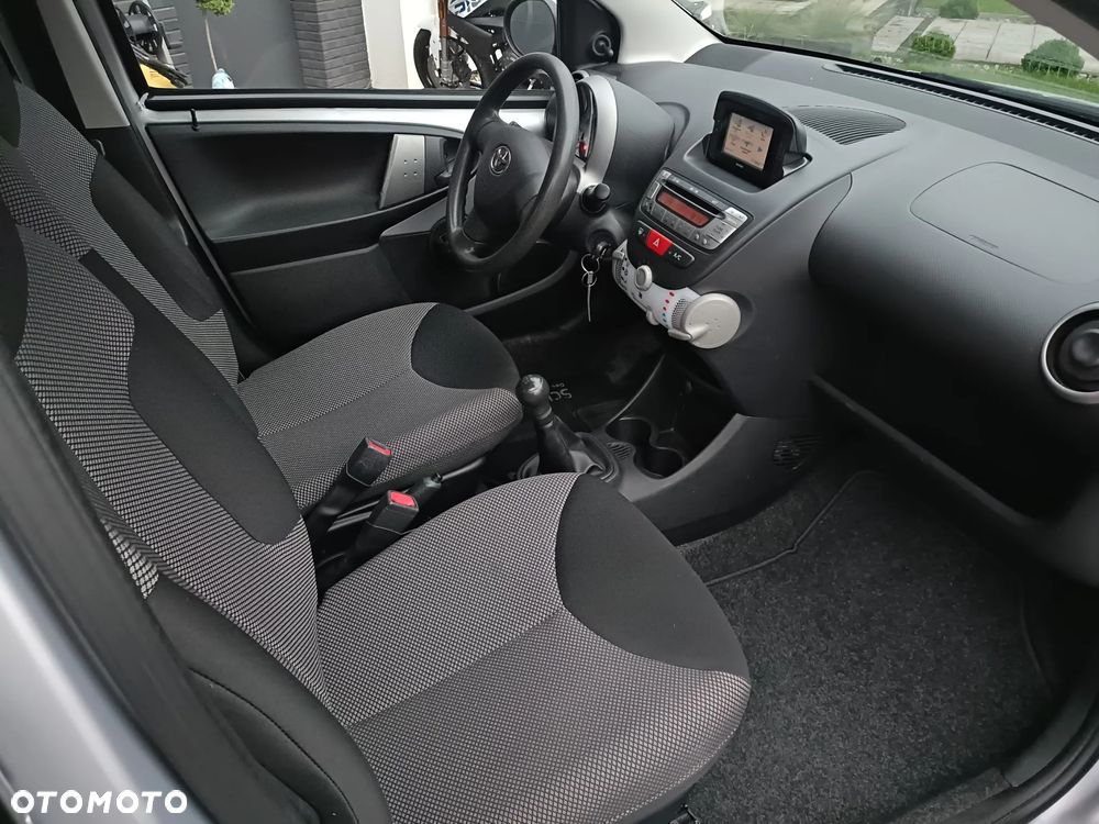 Toyota Aygo Cool&Go - 14