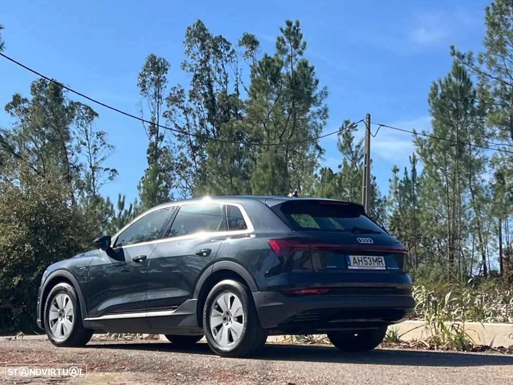 Audi e-tron - 46