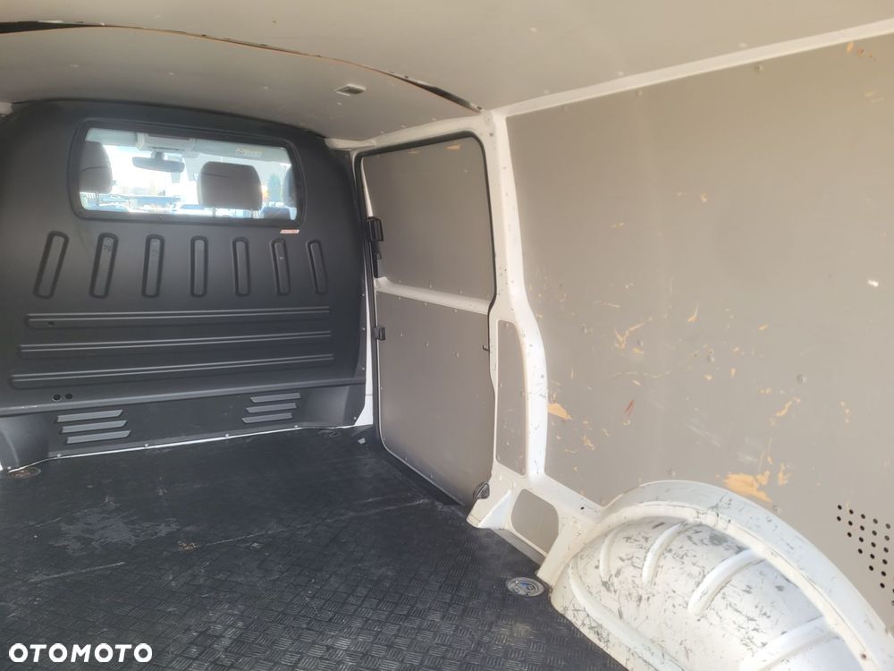 Volkswagen Transporter Długi L2 150KM 4-motion - 19