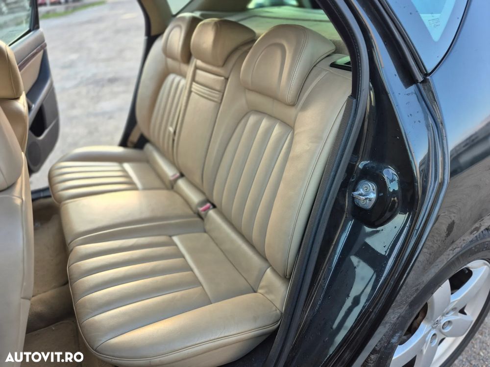 Peugeot 407 HDi 135 Automatik Business Line - 28