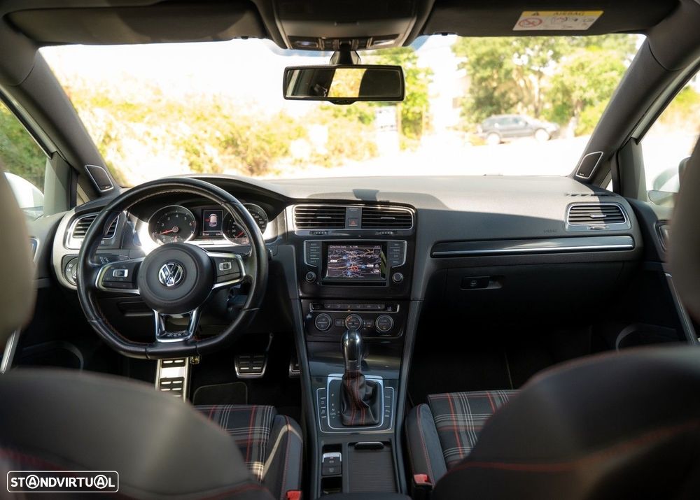 VW Golf 2.0 TSi GTi DSG Performance - 6