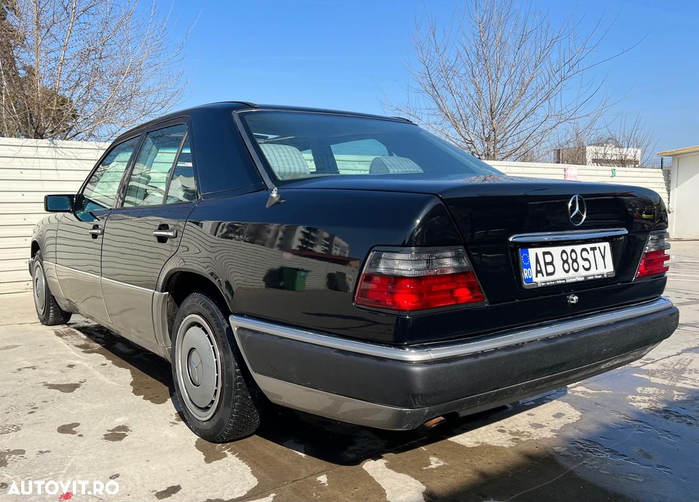 Mercedes-Benz W124 - 6