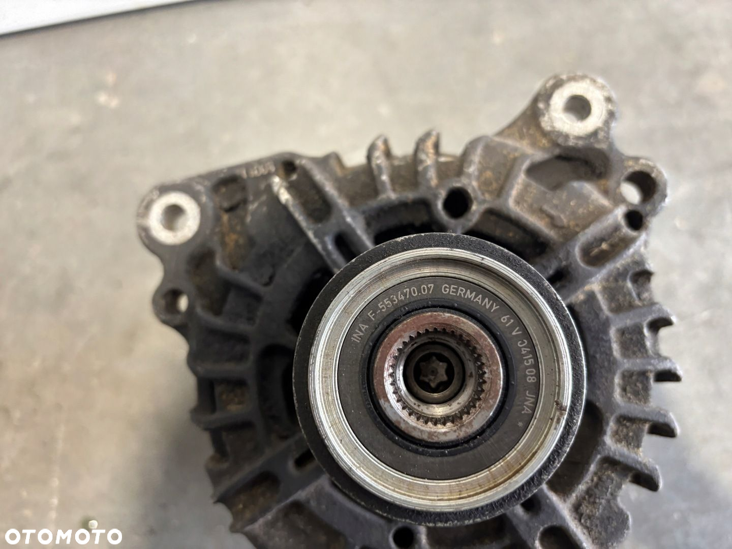 ALTERNATOR VW CRAFTER TRANSPORTER T5 T6 03L903023P - 2