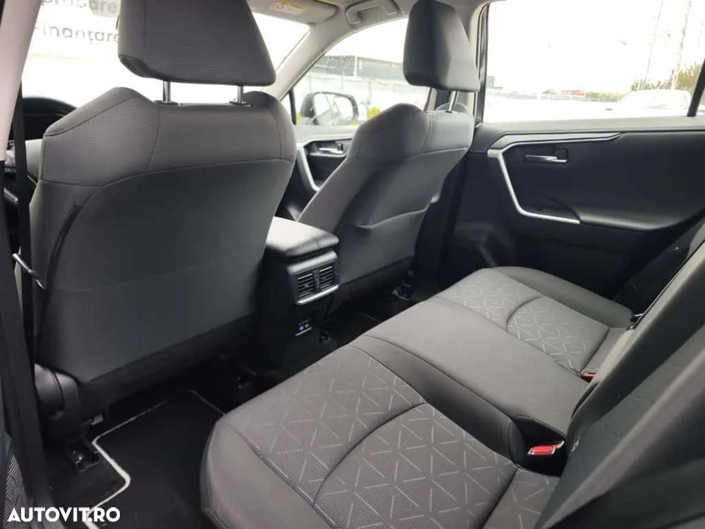 Toyota RAV4 2.5 Hybrid VVT-iE 4x2 Active - 13