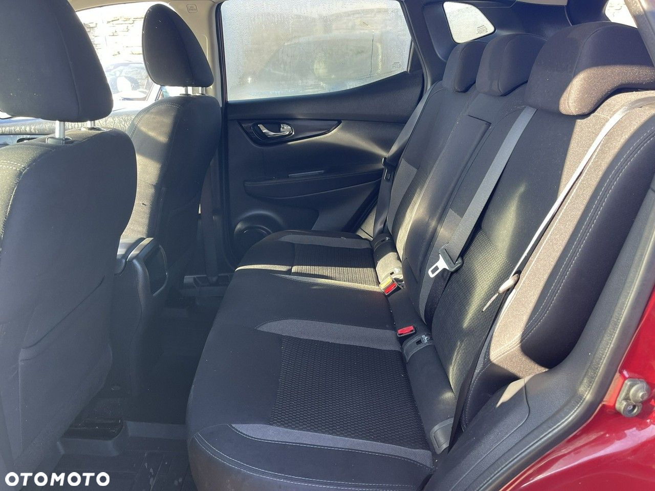 Nissan Qashqai 1.3 DIG-T AKARI - 10