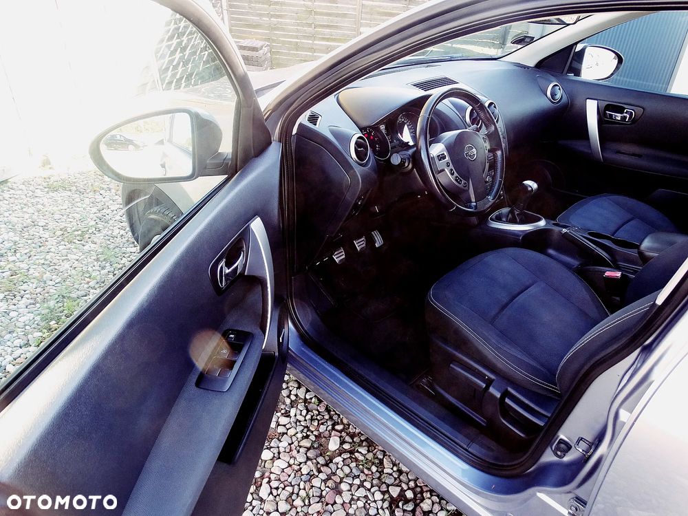 Nissan Qashqai 1.6 acenta - 17