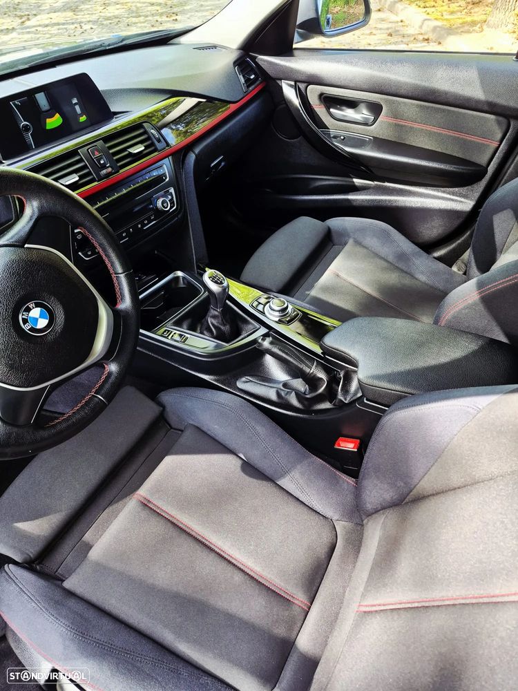 BMW 316 i Sport Line - 23