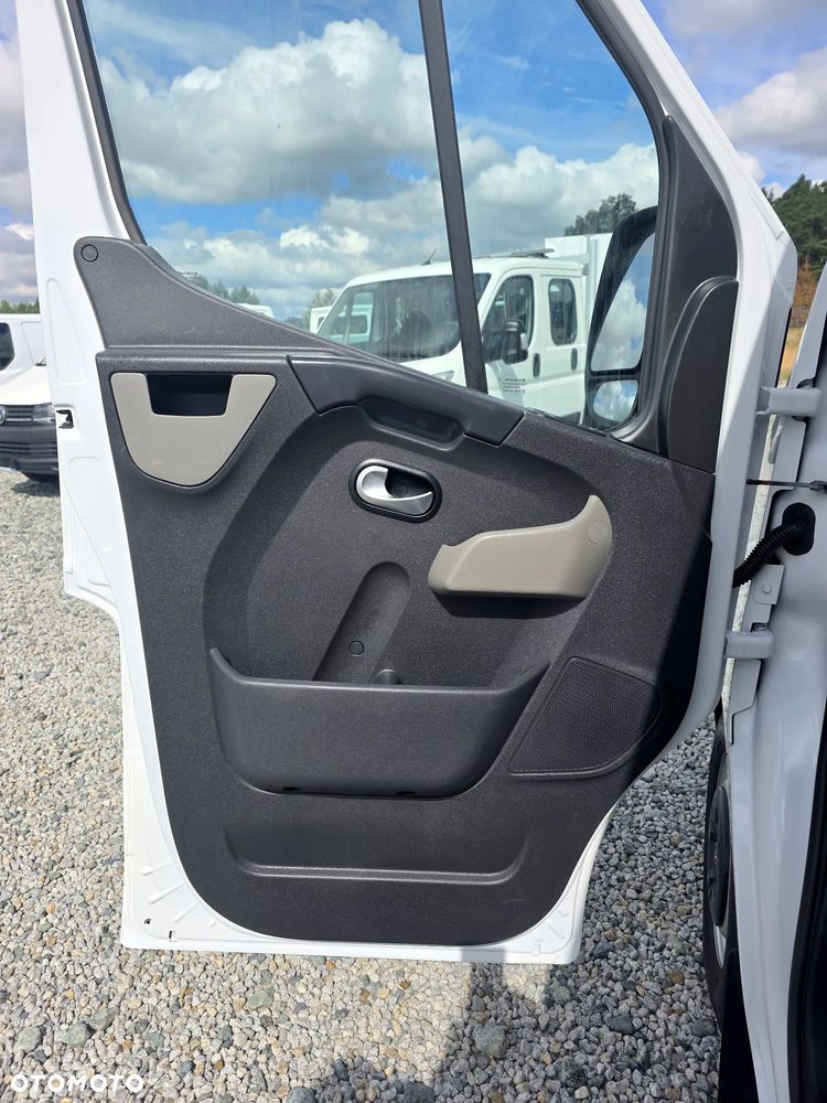 Renault RENAULT MASTER 2.3 DCI 145 KONNA CHŁODNIA KONVEKTA MAX KLIMA 236 TKM PRZEBIEGU GWARANCJA - 16