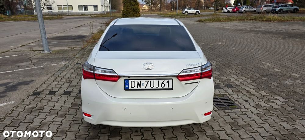 Toyota Corolla 1.6 50th Anniversary - 4