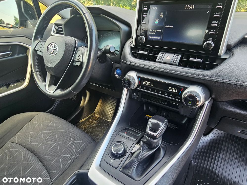 Toyota RAV4 - 17