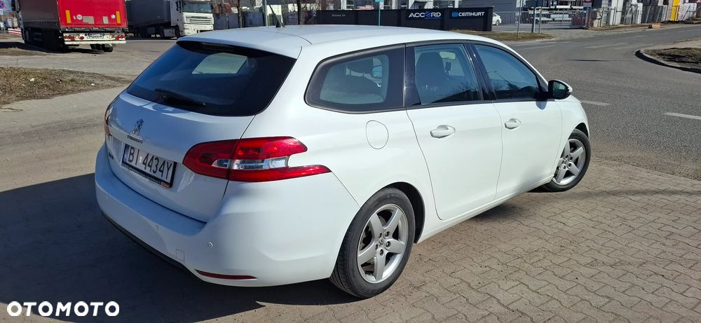 Peugeot 308 - 3