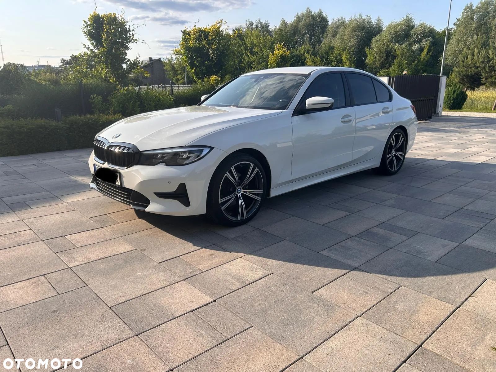 BMW Seria 3 320i Advantage - 1