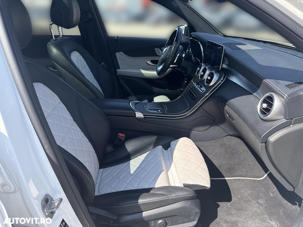 Mercedes-Benz GLC - 16