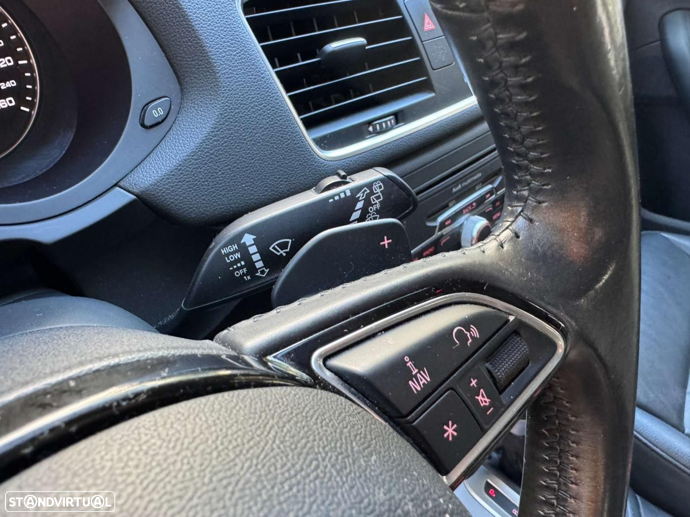Audi Q3 2.0 TDI quattro Sport Edition S-tronic - 22