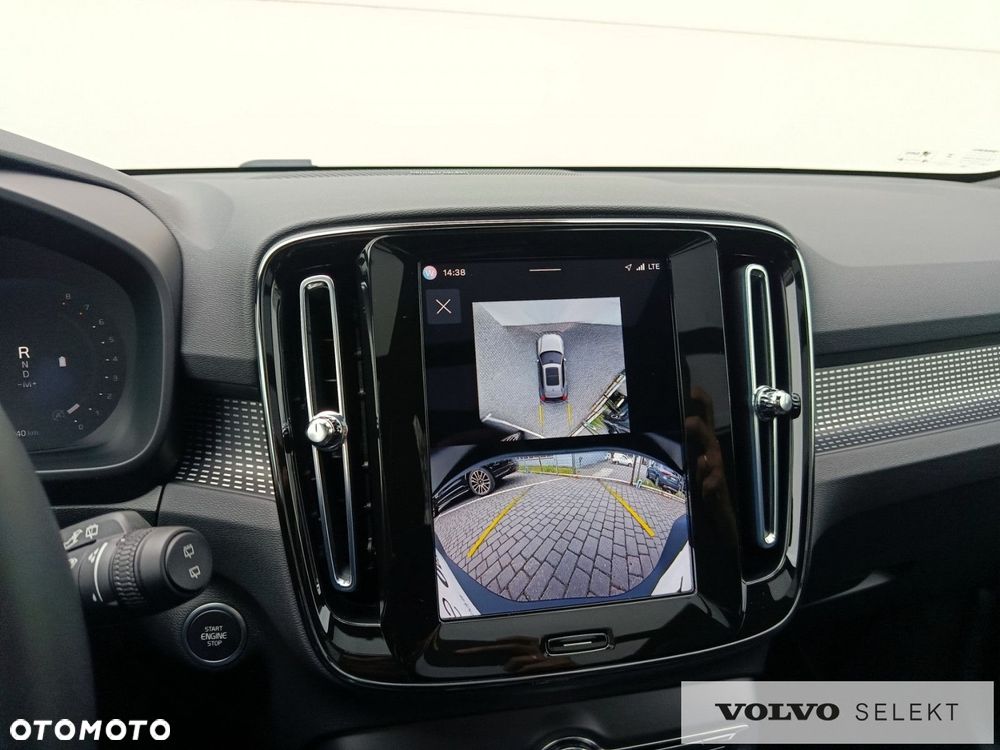 Volvo XC 40 - 21