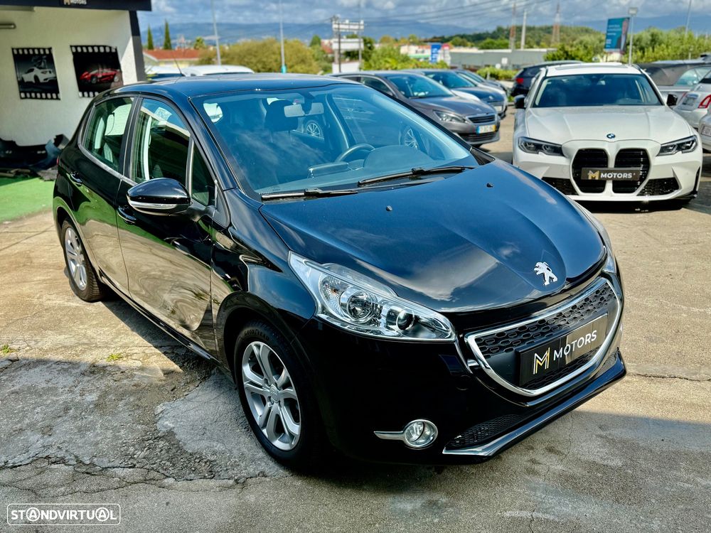 Peugeot 208 1.2 PureTech Style - 14