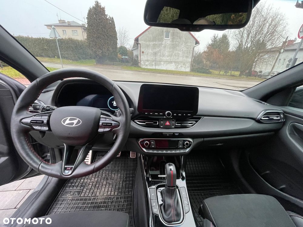 Hyundai i30 1.5 T-GDI 48V-Hybrid DCT N-Line - 17