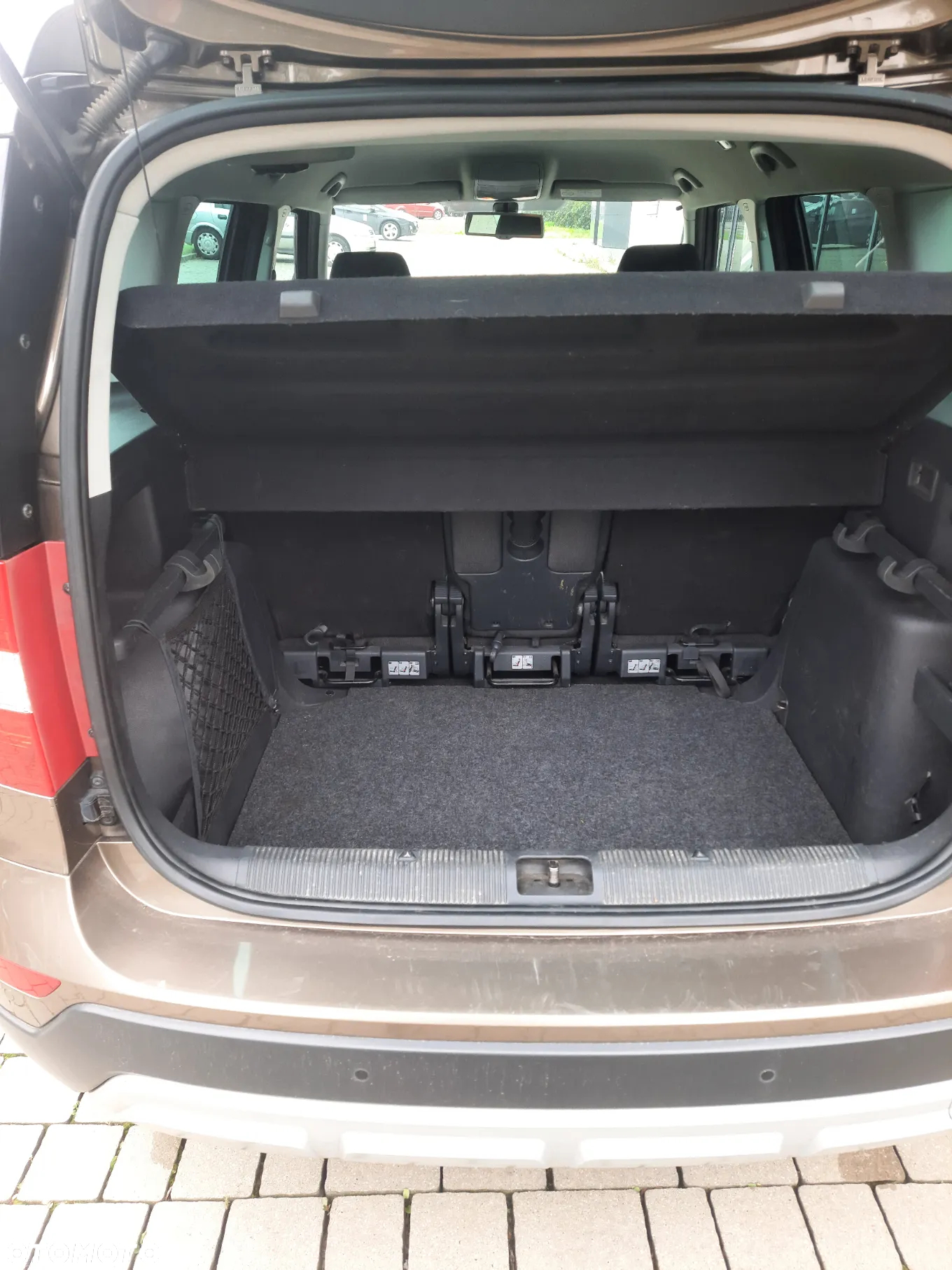 Skoda Yeti Outdoor 2.0 TDI DPF 4x4 Elegance - 10