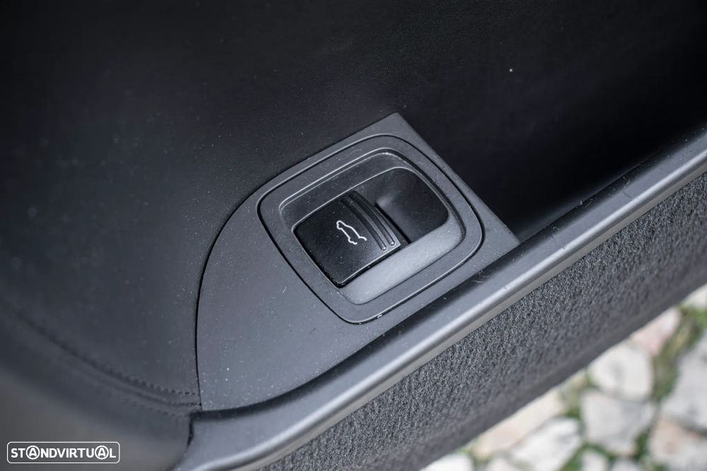 Porsche Cayenne Turbo S - 9