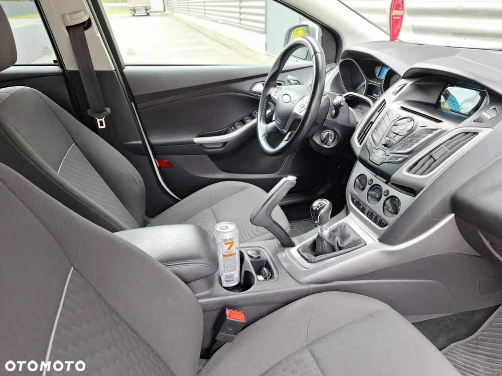 Ford Focus 1.0 EcoBoost Trend - 14