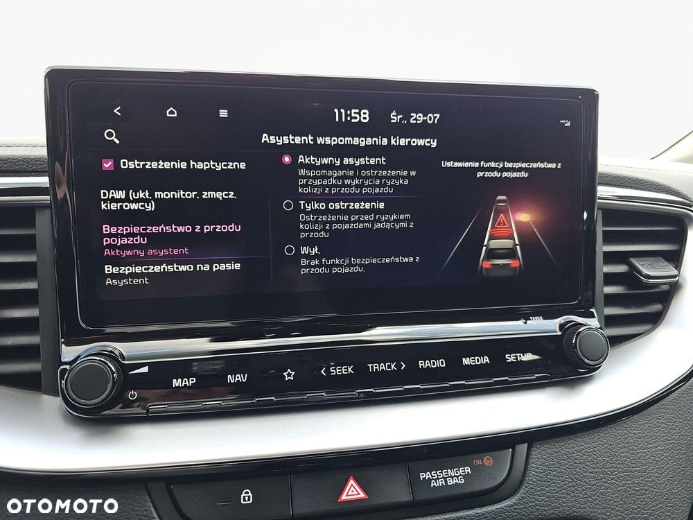 Kia XCeed 1.5 T-GDI Business Line - 27