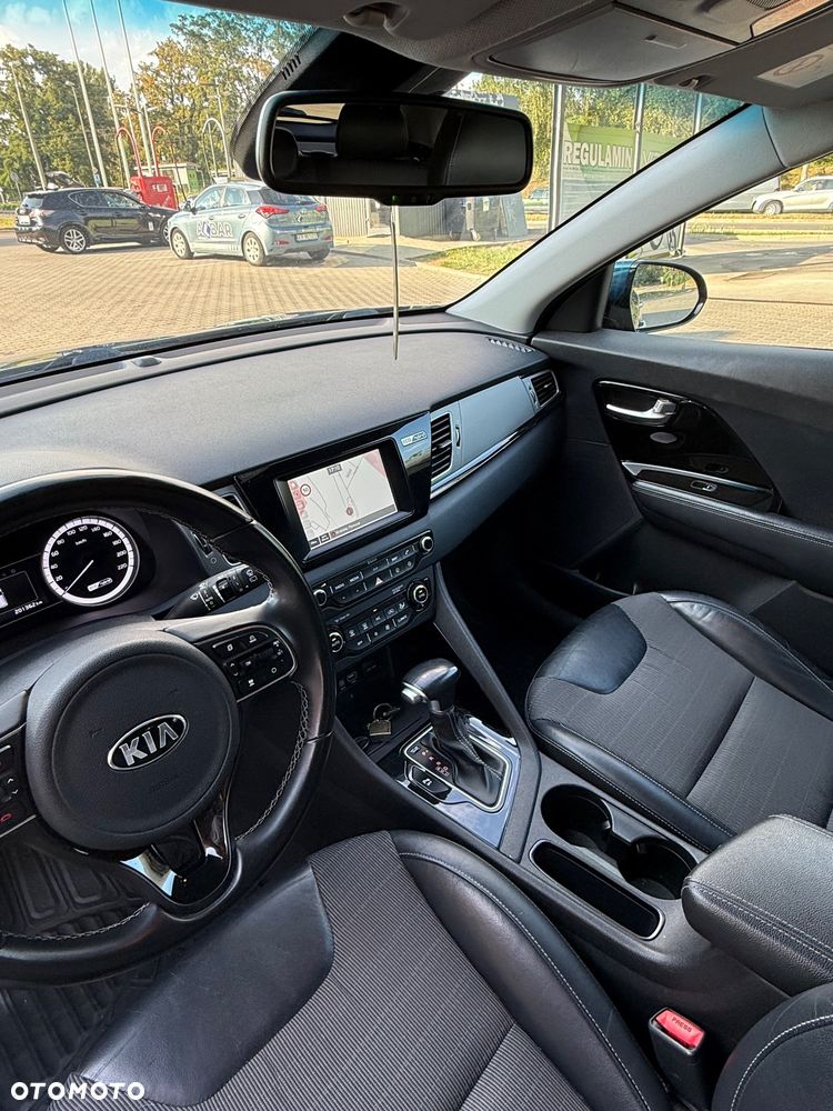 Kia Niro 1.6 GDI Hybrid M - 14