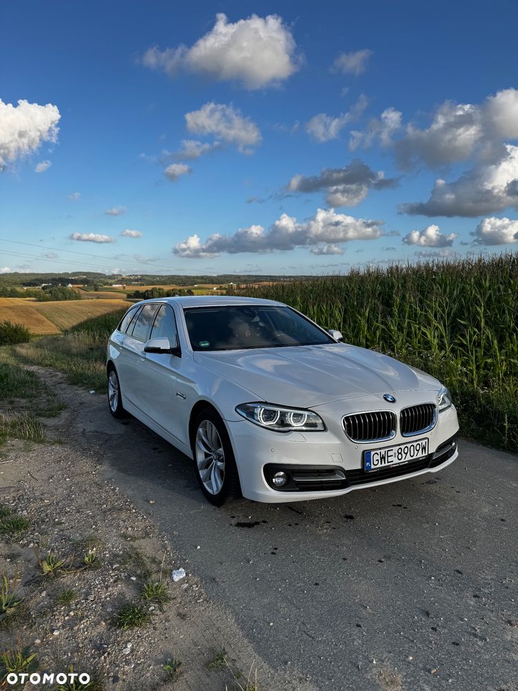 BMW Seria 5 525d xDrive - 3