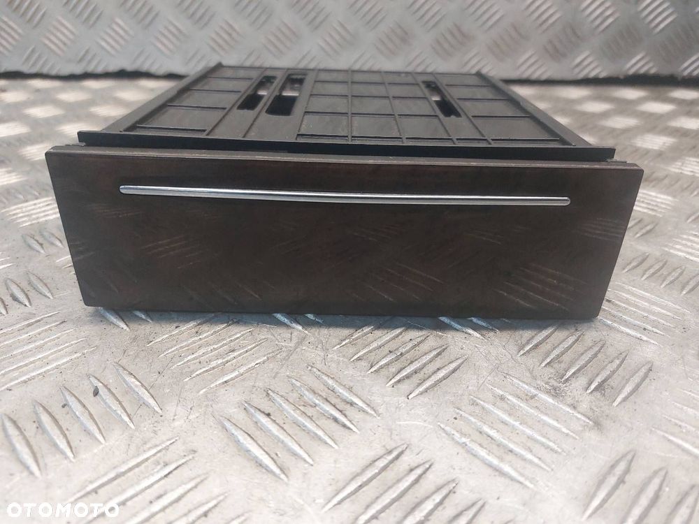 SCHOWEK KONSOLI ŚRODKOWY SKODA SUPERB I 6Y0858332 - 1