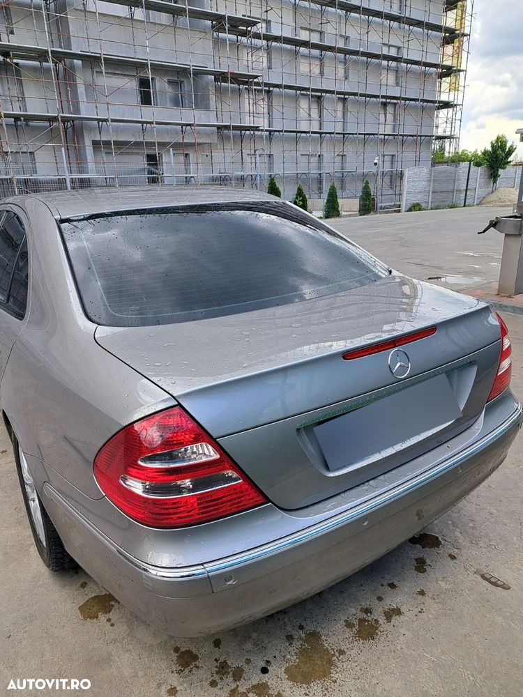 Mercedes-Benz E 220 CDI Automatik Elegance - 12