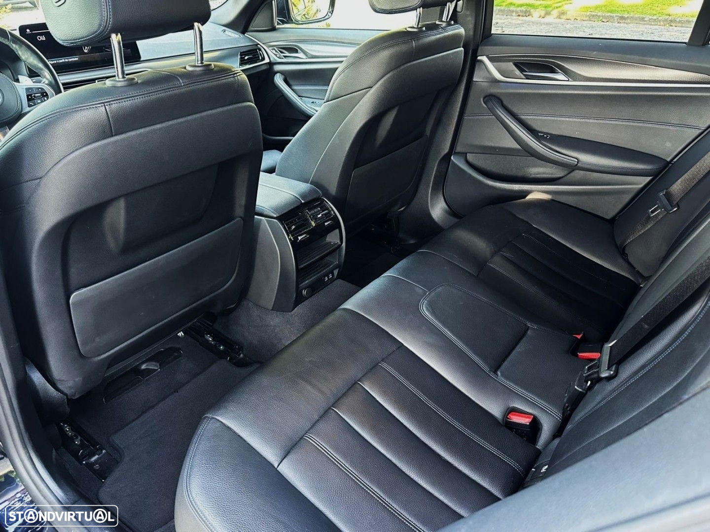 BMW 530 e Pack M - 41