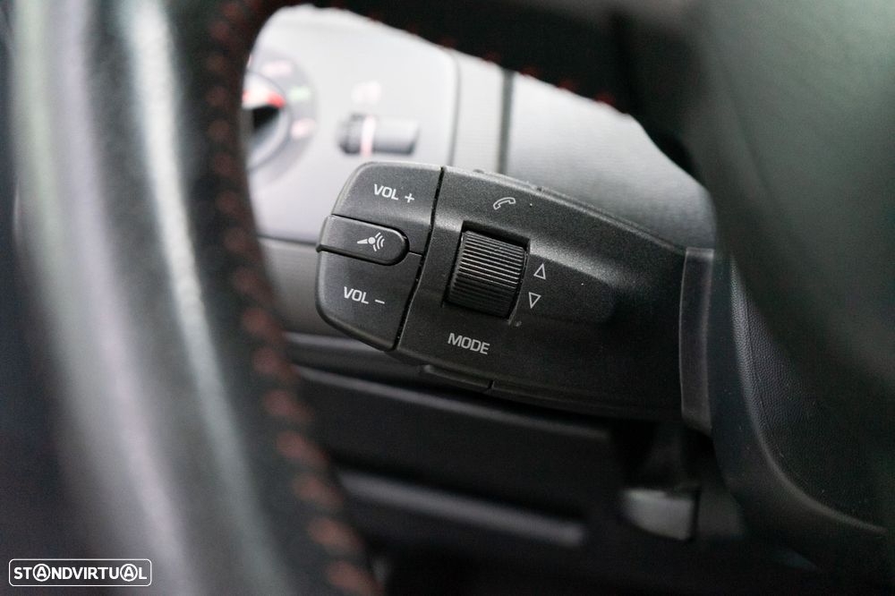 SEAT Ibiza SC 1.2 TSi FR - 37