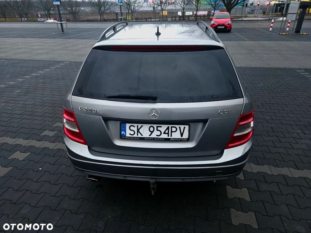 Mercedes-Benz Klasa C 220 CDI DPF Automatik BlueEFFICIENCY Avantgarde - 3