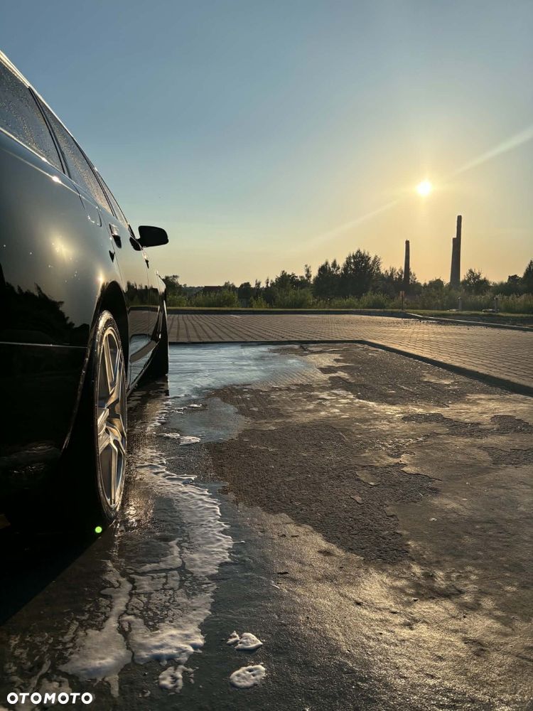 Audi A6 Avant - 4