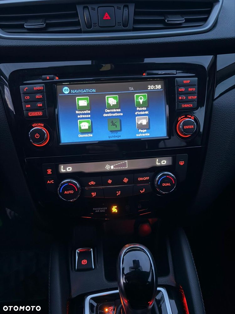 Nissan Qashqai 1.6 DCi Xtronic N-Connecta - 15