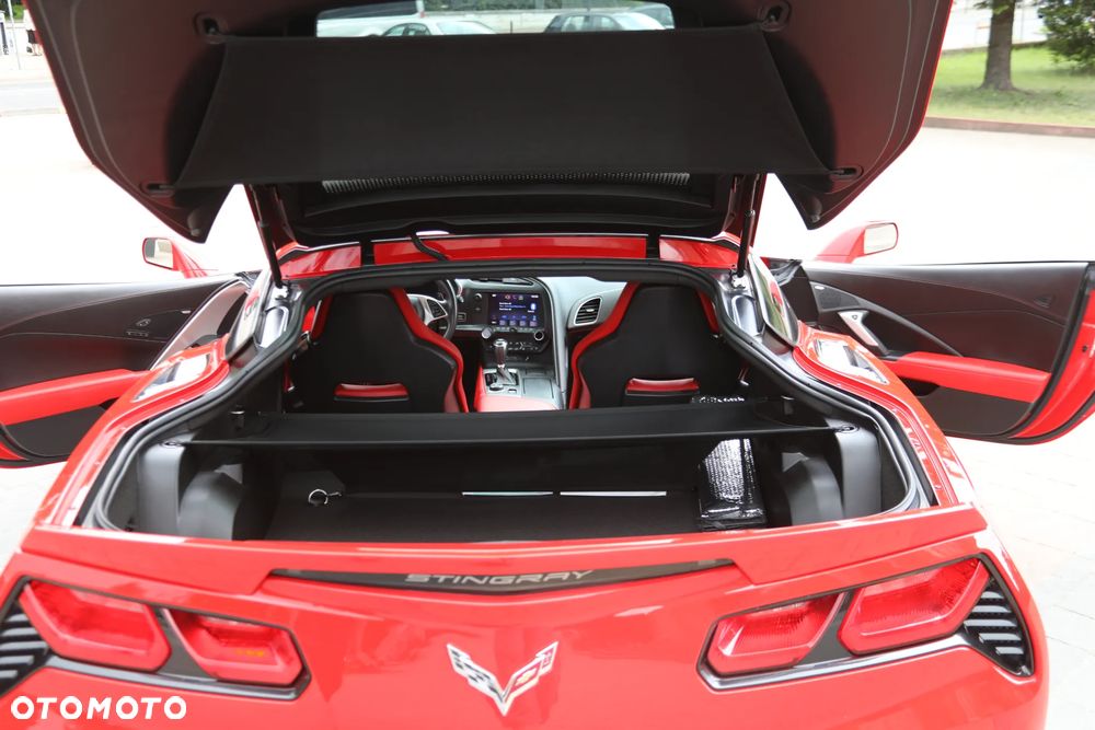 Chevrolet Corvette Stingray 2LT 6.2 V8 Automatik - 30