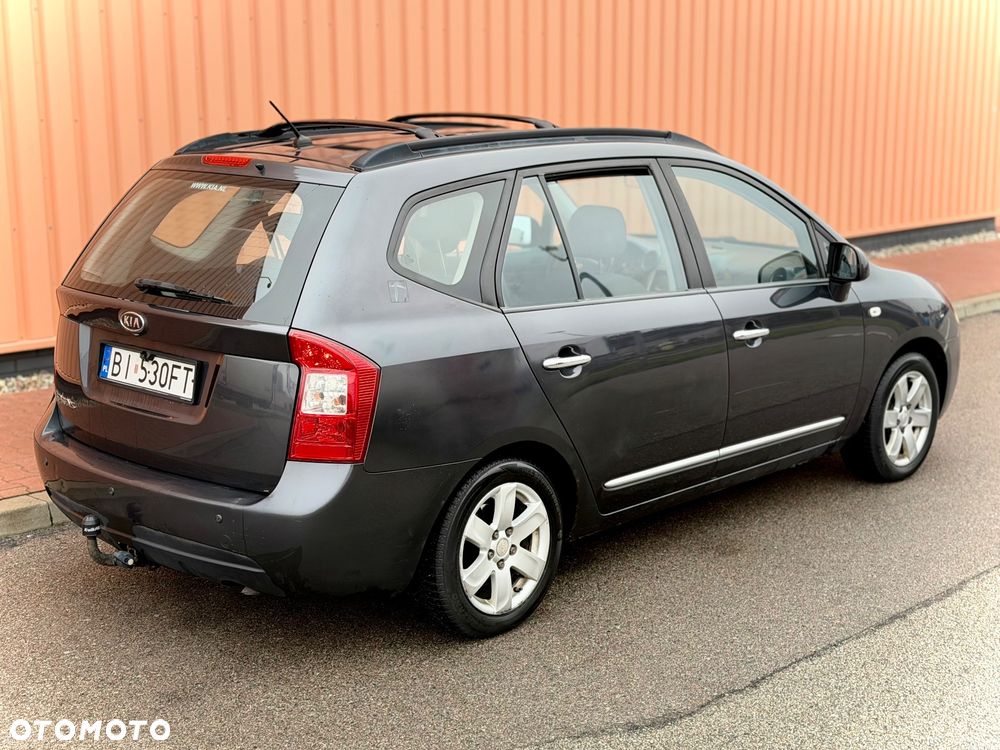 Kia Carens 2.0 EX - 4