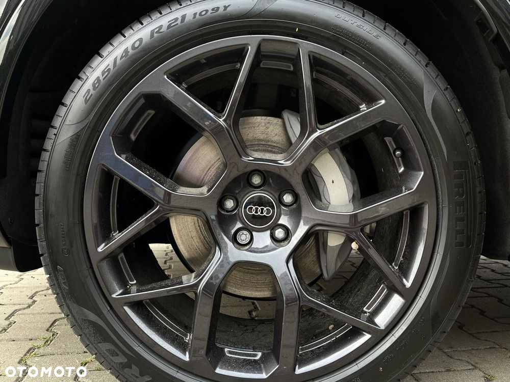 Audi Q7 - 10