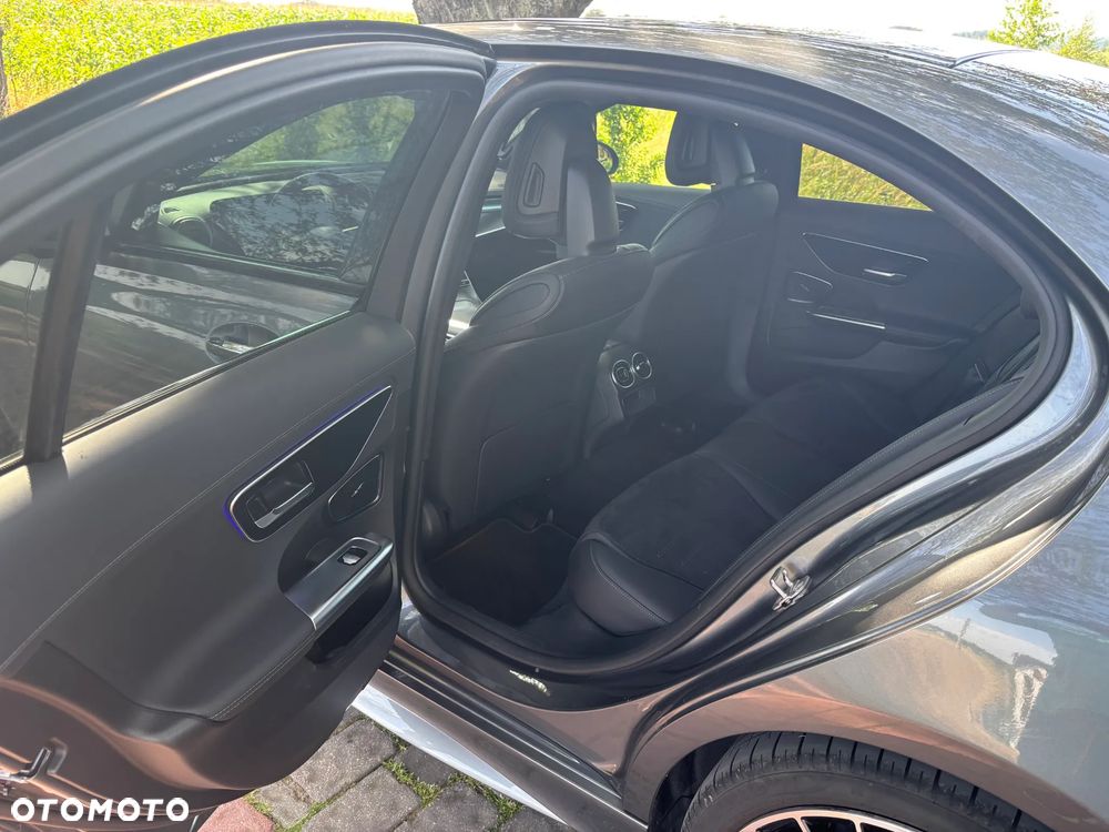 Mercedes-Benz Klasa C 220 d mHEV 4-Matic AMG - 7