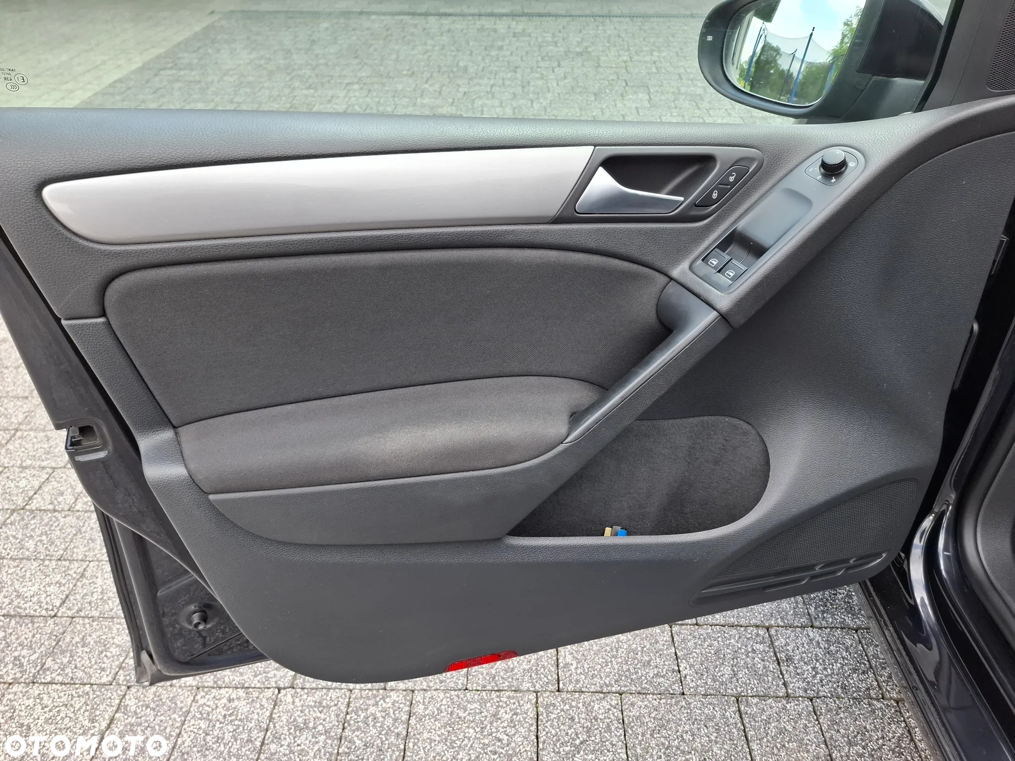 Volkswagen Golf 1.6 Comfortline - 14
