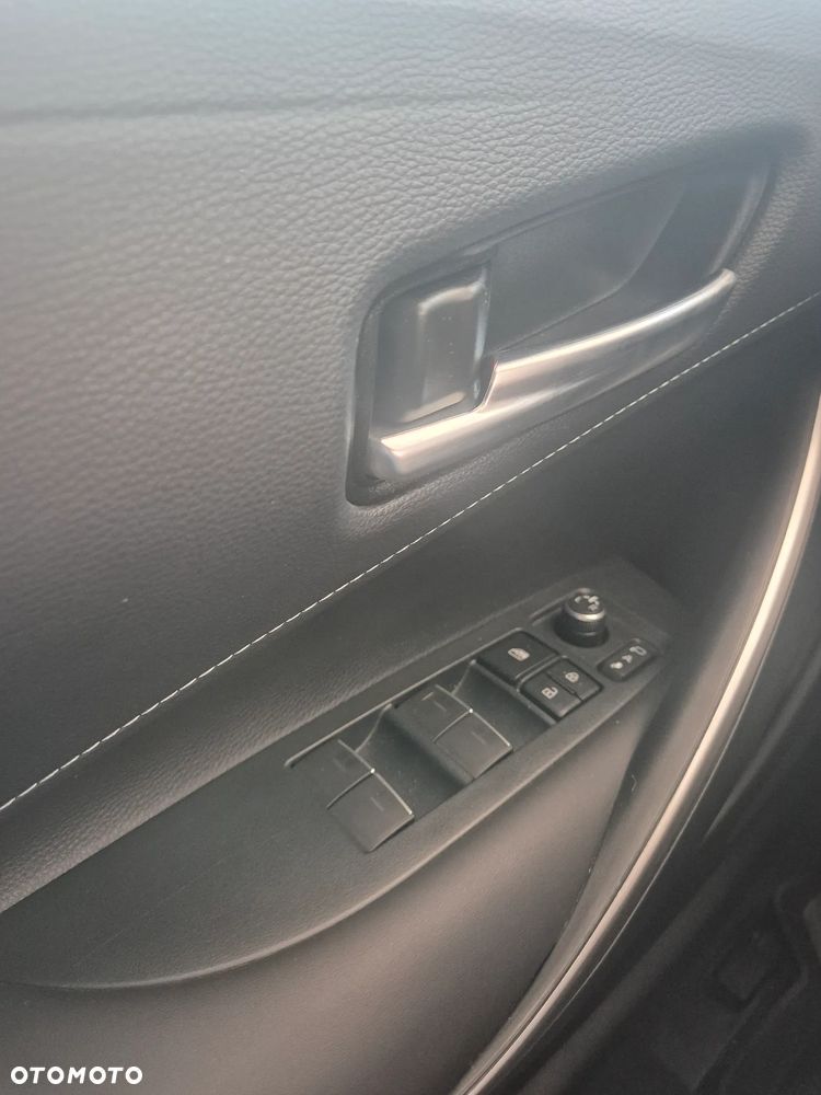 Suzuki Swace 1.8 Hybrid Elegance CVT - 16