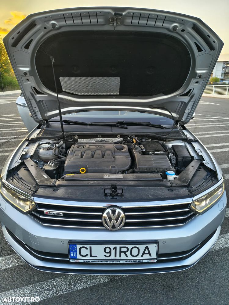 Volkswagen Passat 2.0 TDI SCR (BlueMotion Tech) 4Mot DSG Highline - 12